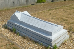Evans-Grave-2